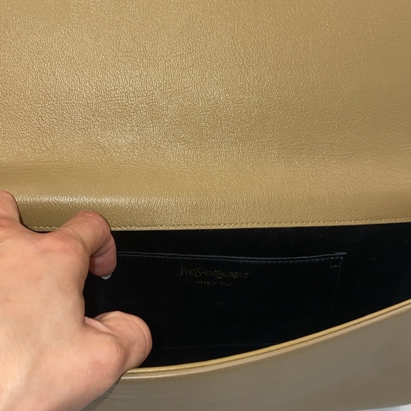 Brand new Saint Laurent clutch ysl - Picture 8 of 12